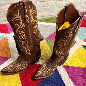 Women’s Boots